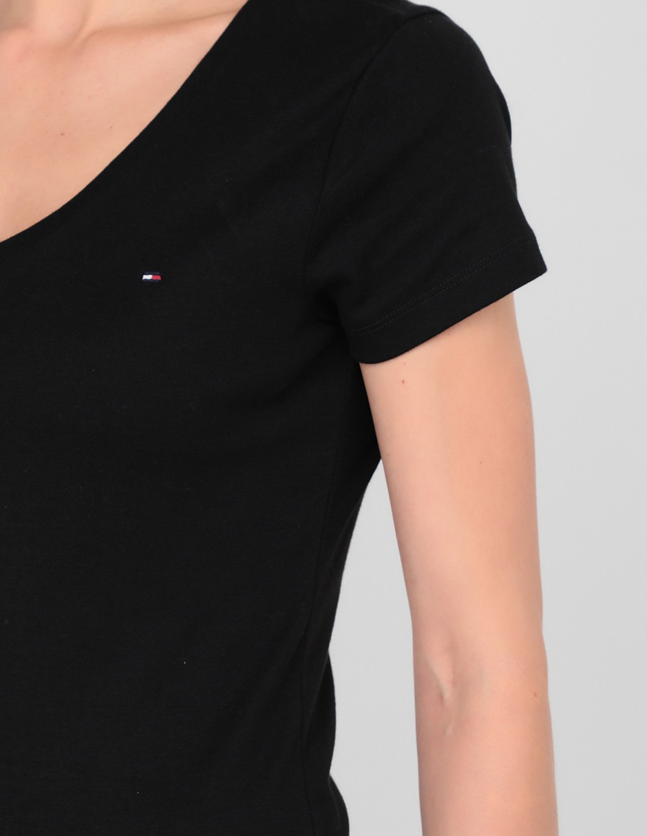 Playera manga corta Tommy cuello v para mujer