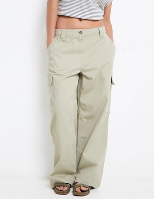 Pantalón cargo amplio para mujer