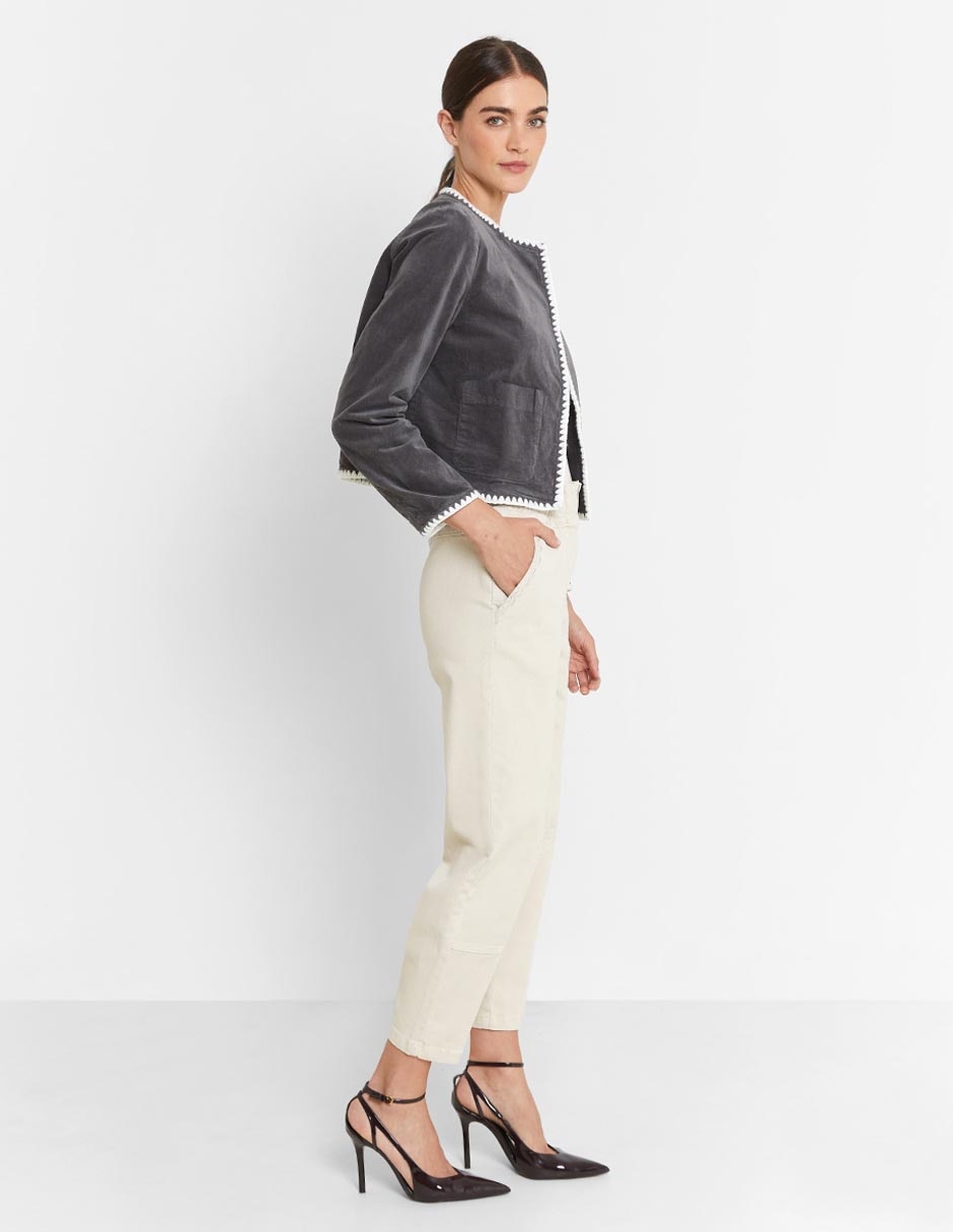 Pantalón capri straight para mujer 7