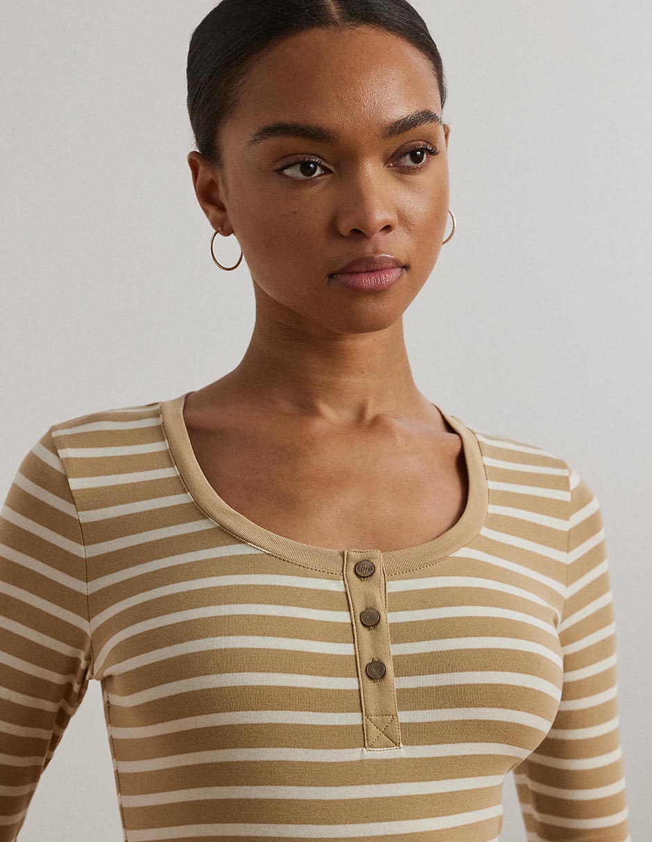 Playera manga al codo cuello redondo para mujer 4
