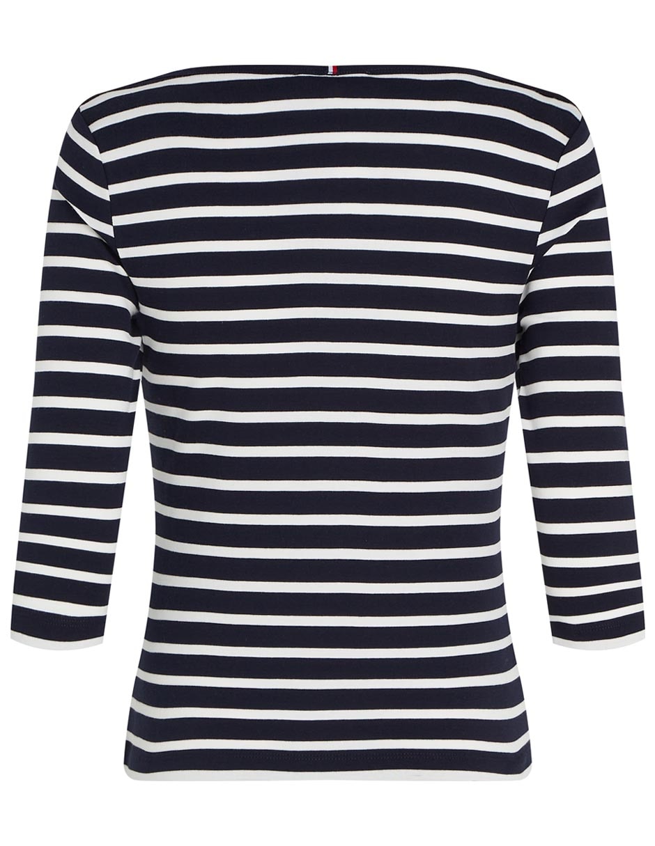 Playera manga 3/4 cuello ojal mujer 5