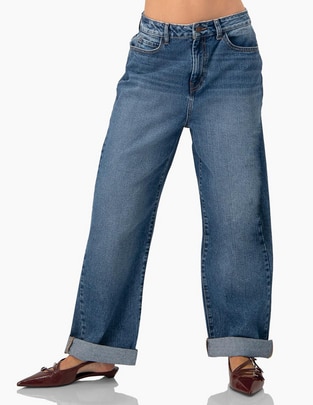 Jeans amplio para mujer Jeans amplio para mujer