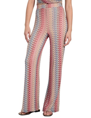 Pantalón acampanado wide leg para mujer 1