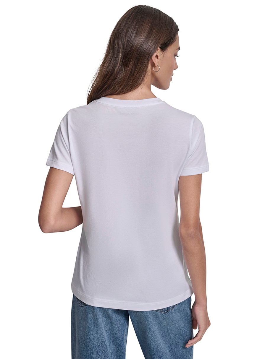 Playera manga corta cuello redondo para mujer 6