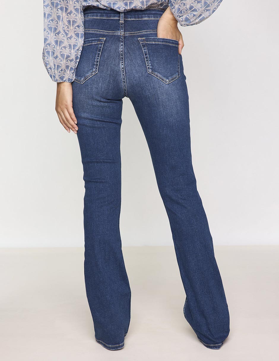 Jeans boot corte cintura para mujer 3