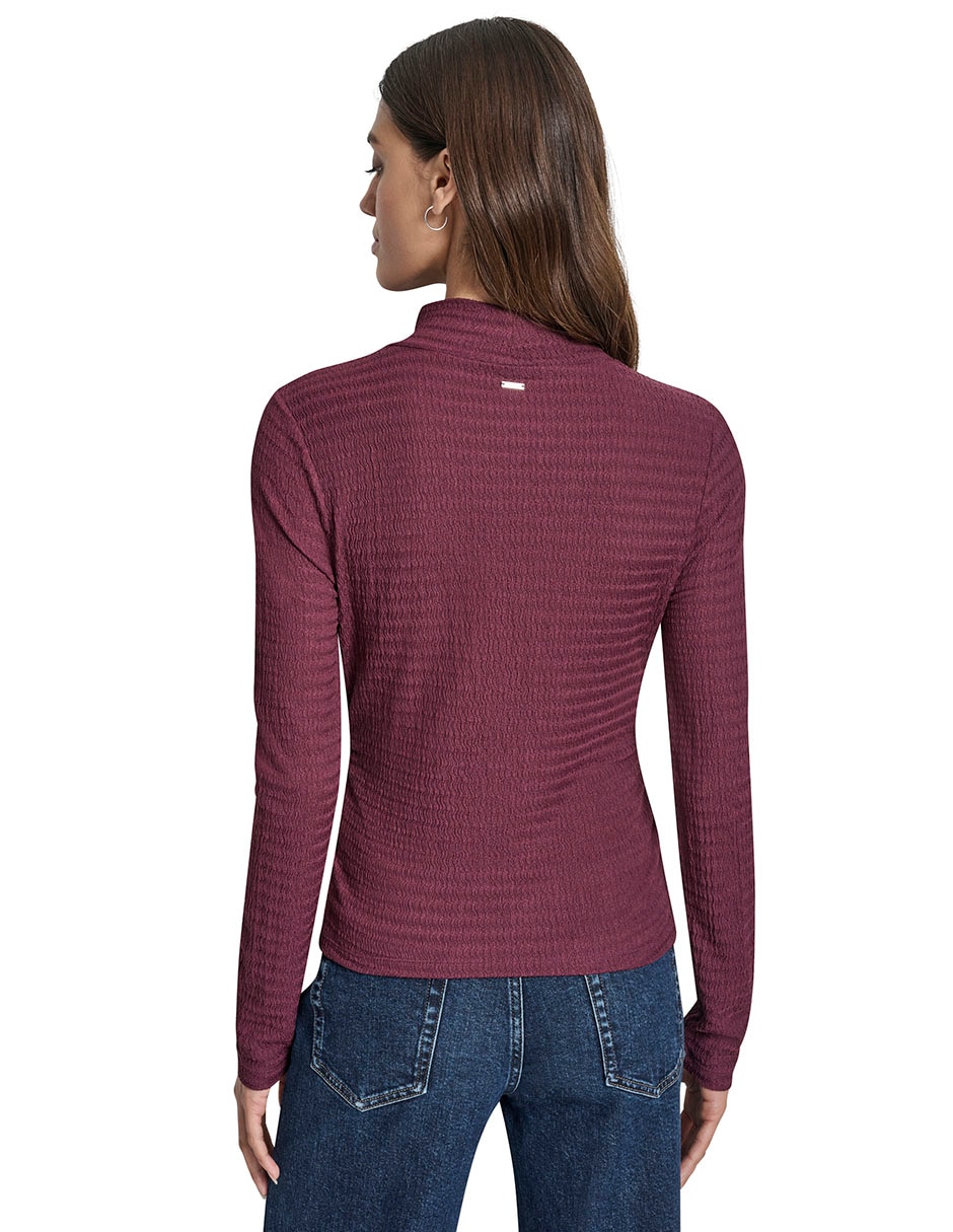 Playera manga larga cuello alto para mujer 6