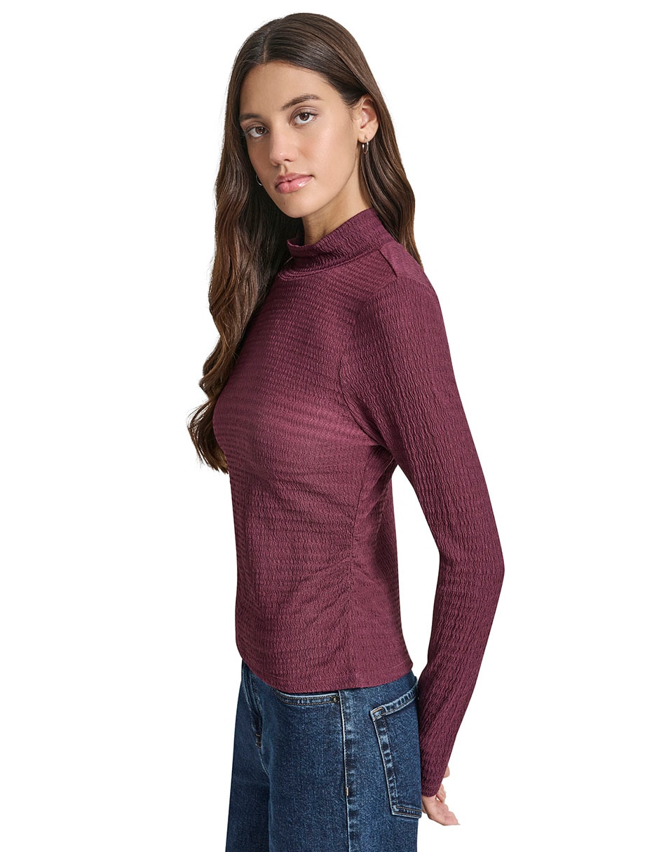 Playera manga larga cuello alto para mujer 7