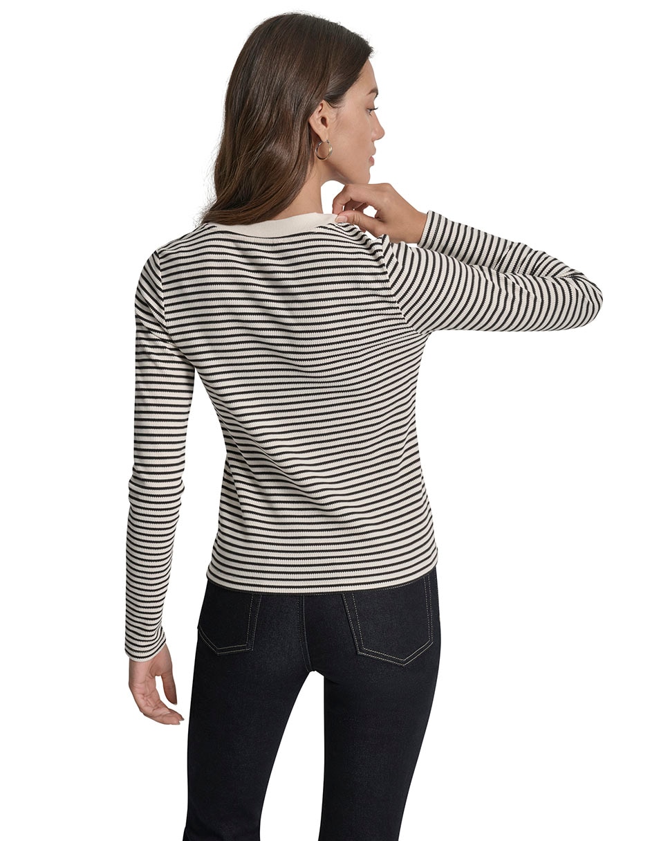 Suéter cuello redondo para mujer 9