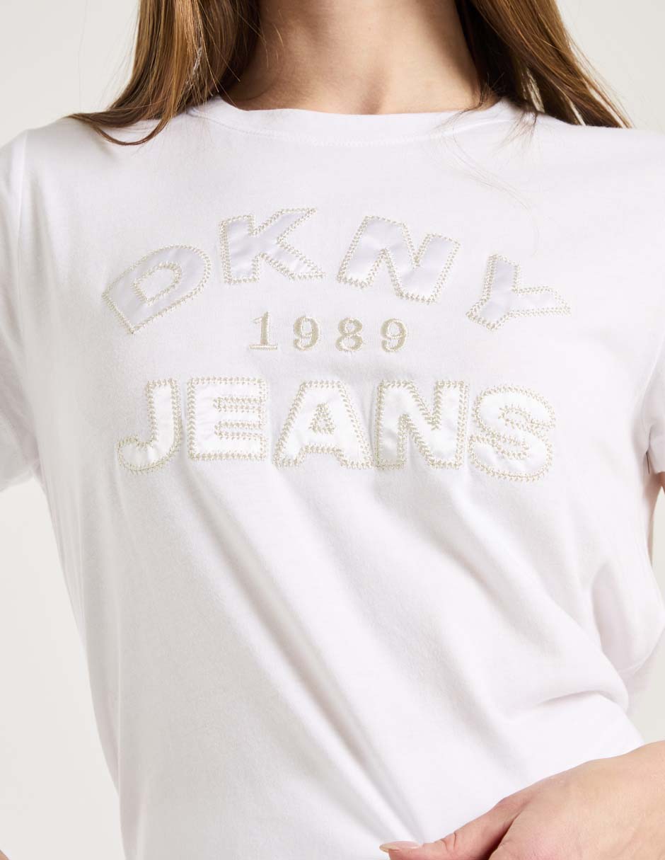 Playera manga corta cuello redondo para mujer 8