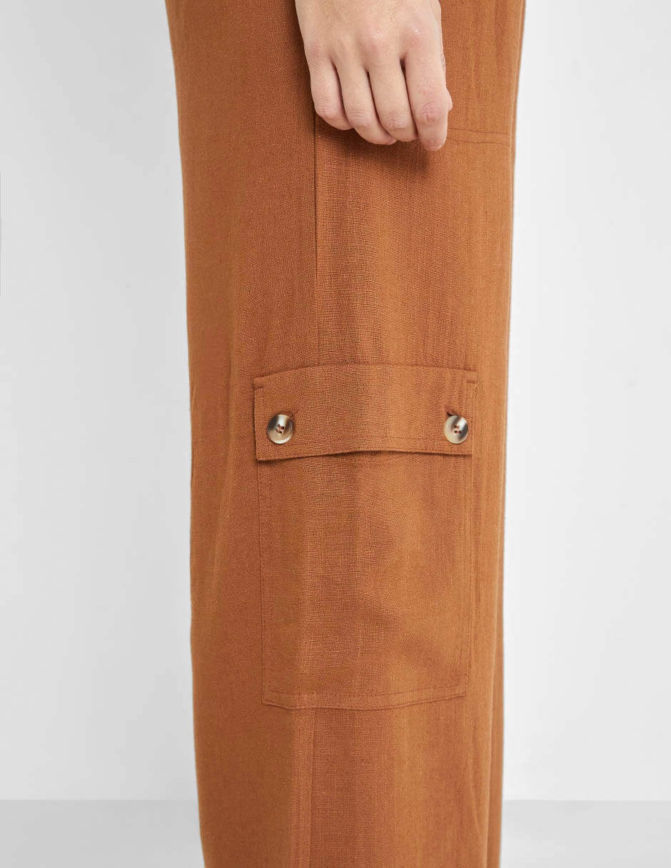 Pantalón cargo straight para mujer 9