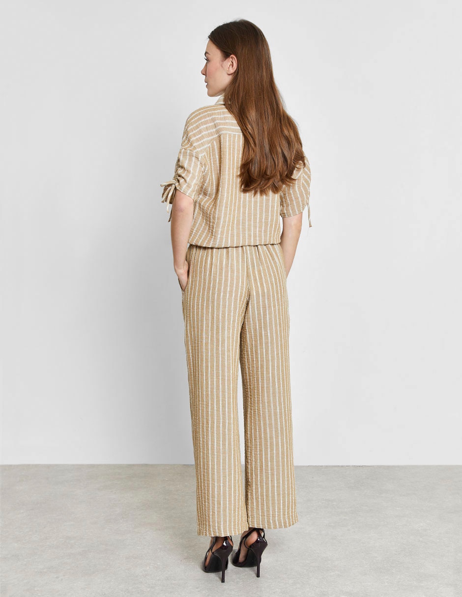 Pantalón amplio para mujer 3
