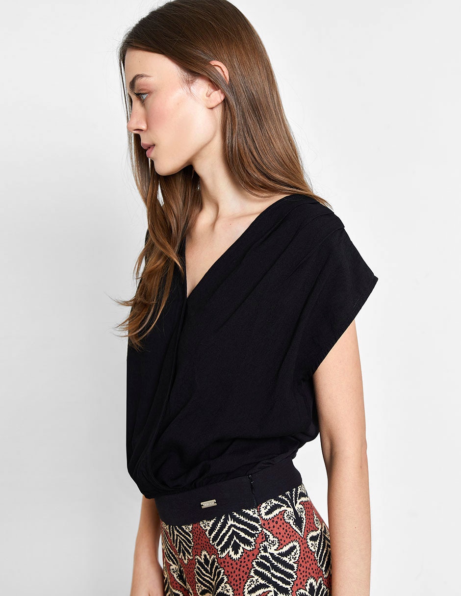 Blusa manga corta para mujer 6