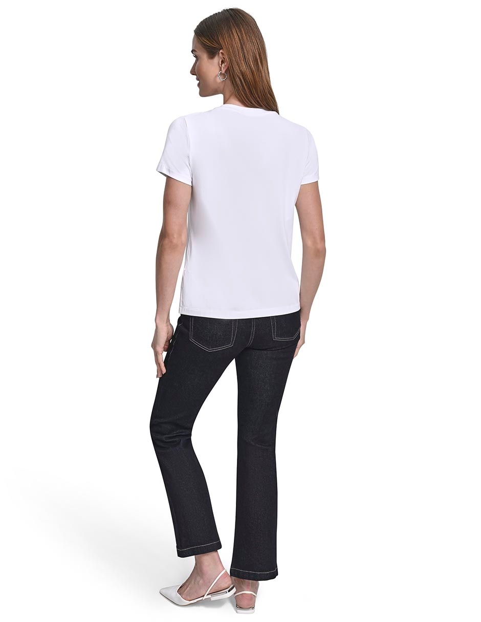 Playera manga corta cuello redondo para mujer 6