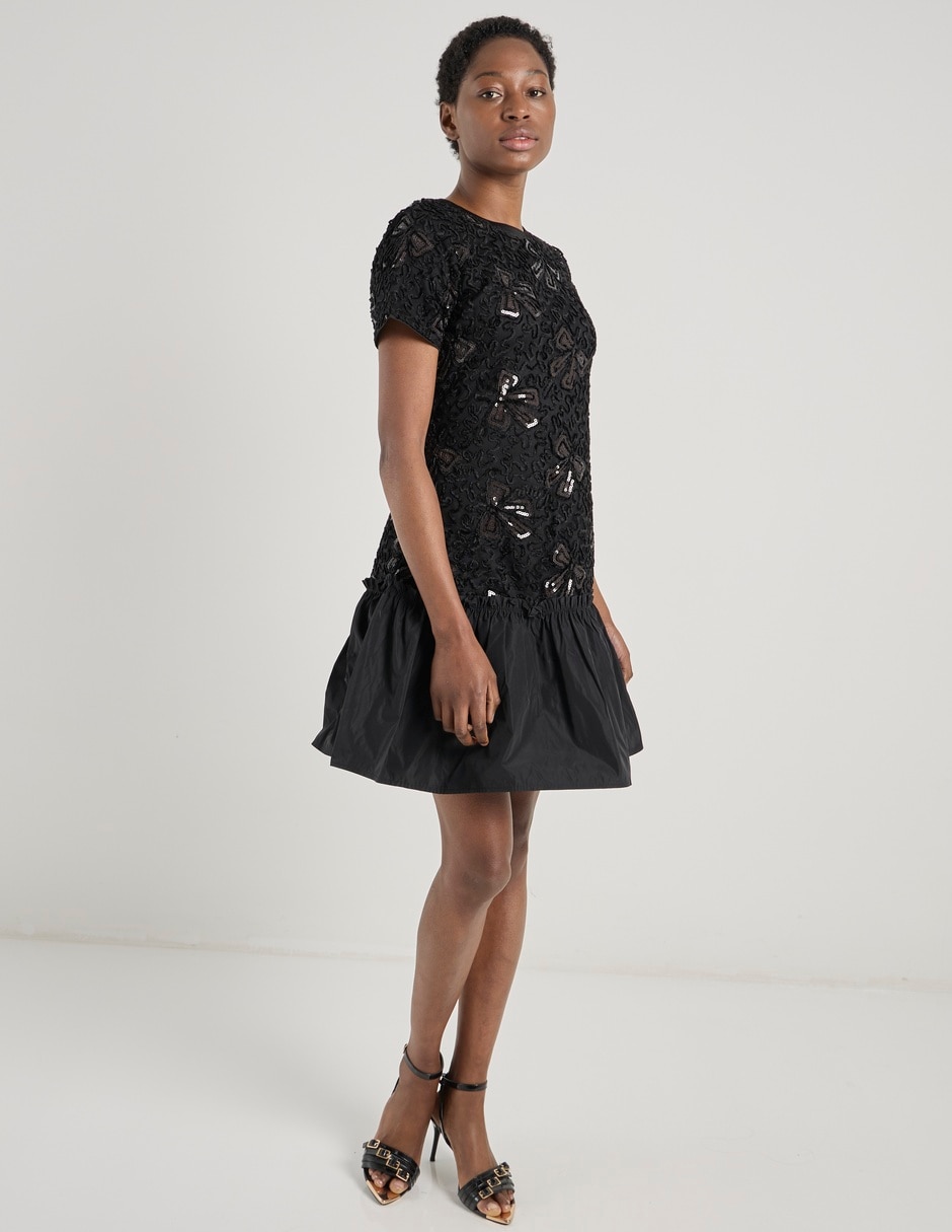 Vestido corto de fiesta escote Regular 4