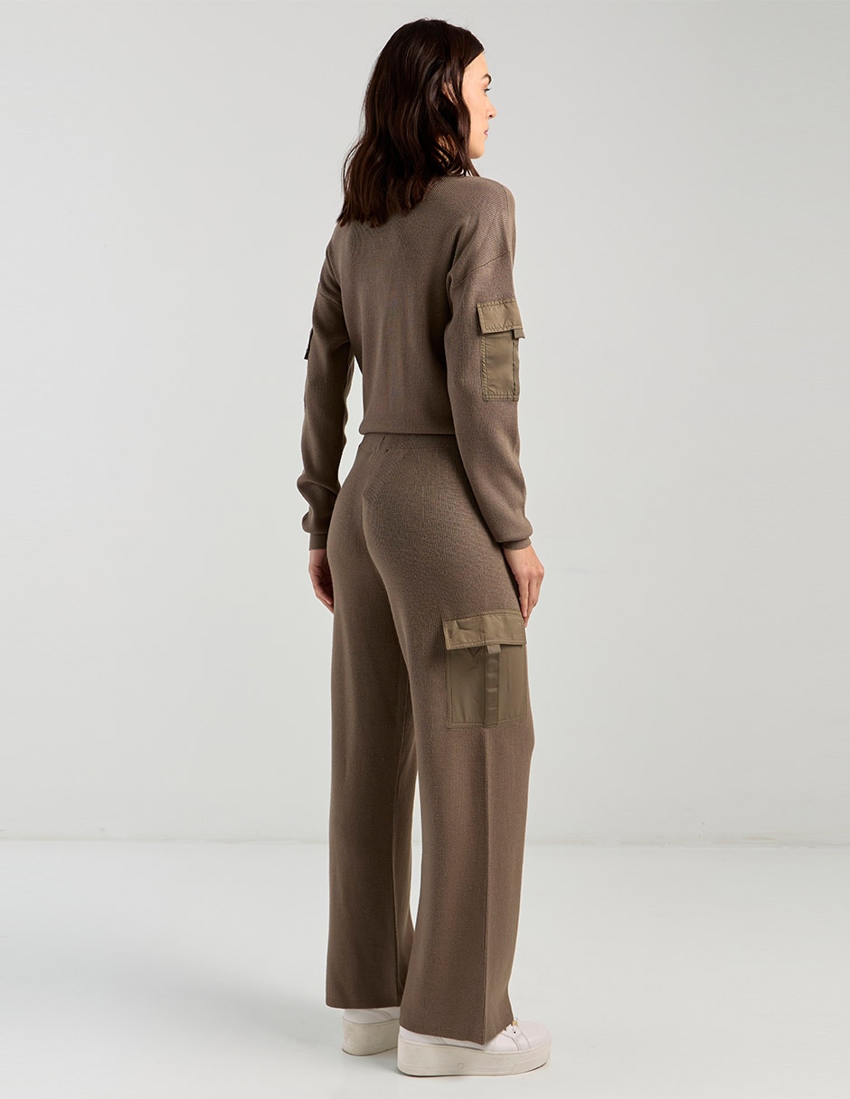 Pantalón cargo amplio para mujer 4