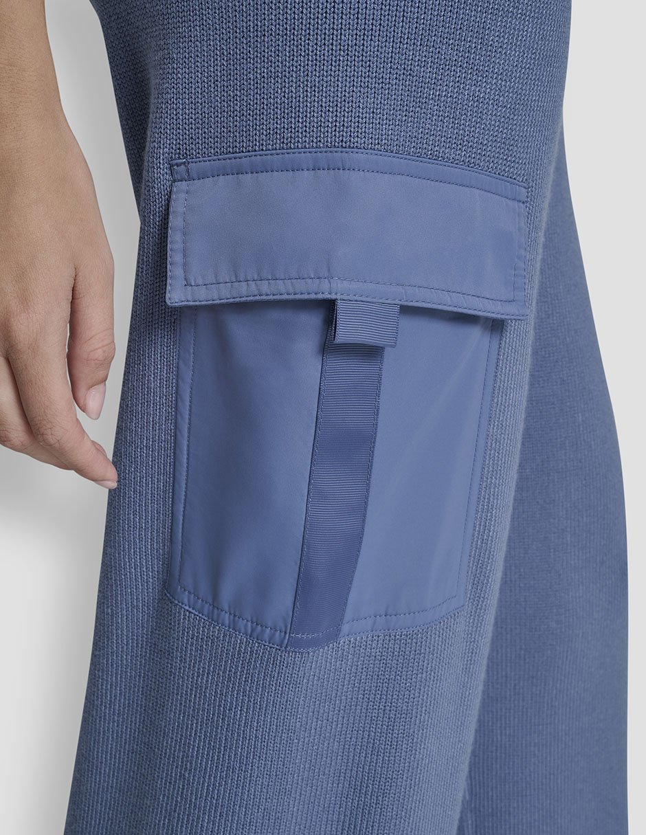 Pantalón cargo flare para mujer 3