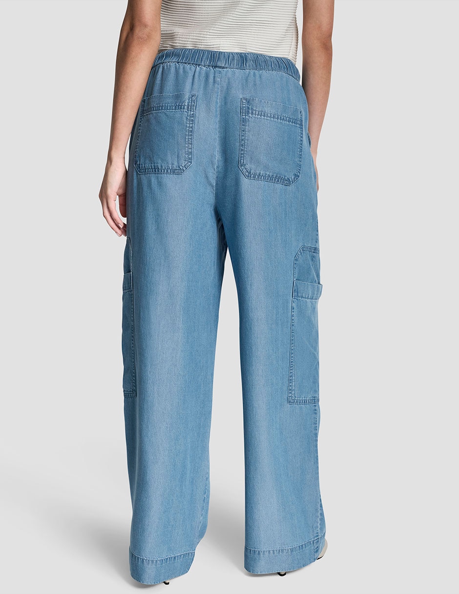 Pantalón cargo amplio para mujer 4
