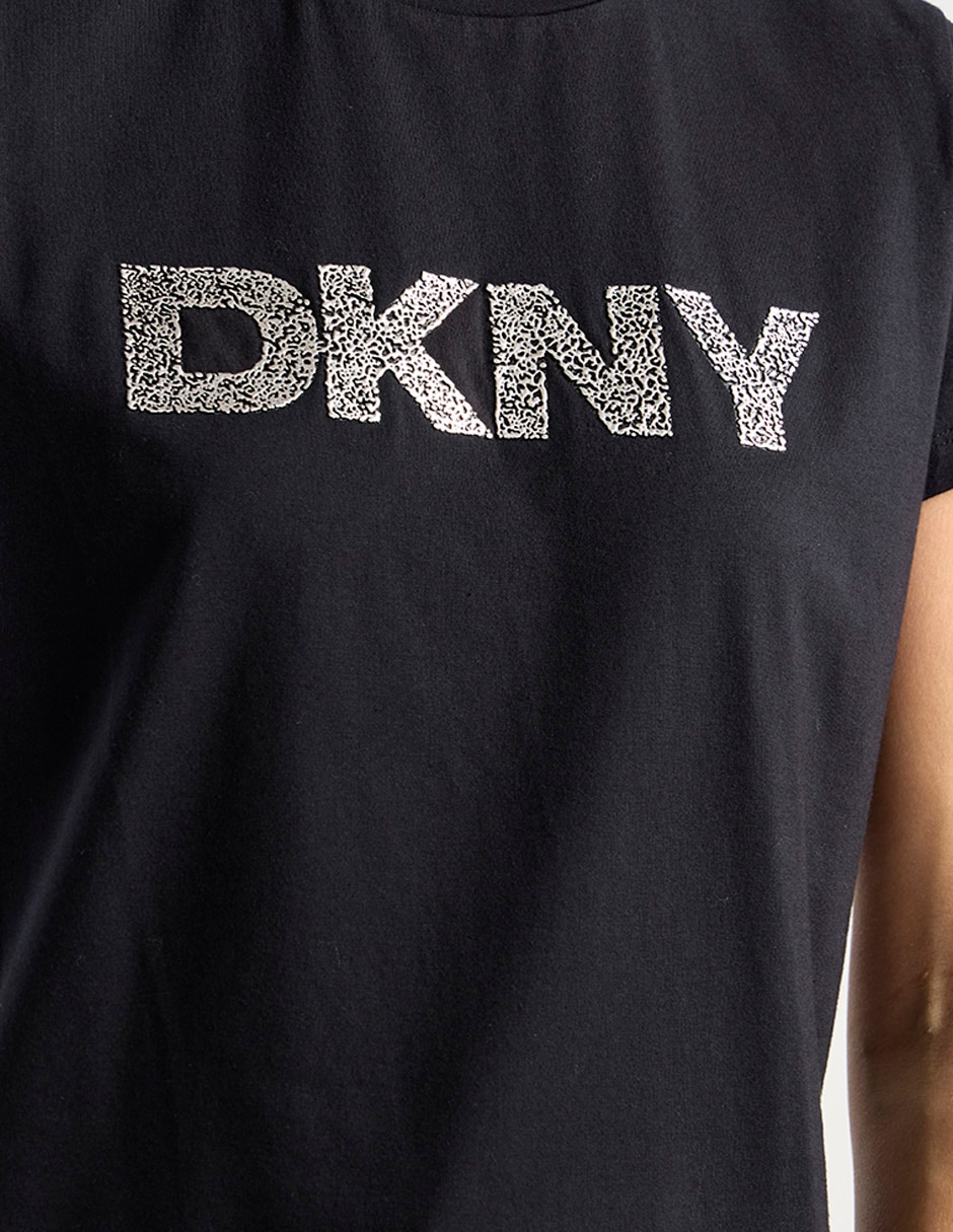 Playera manga corta Dkny cuello redondo para mujer