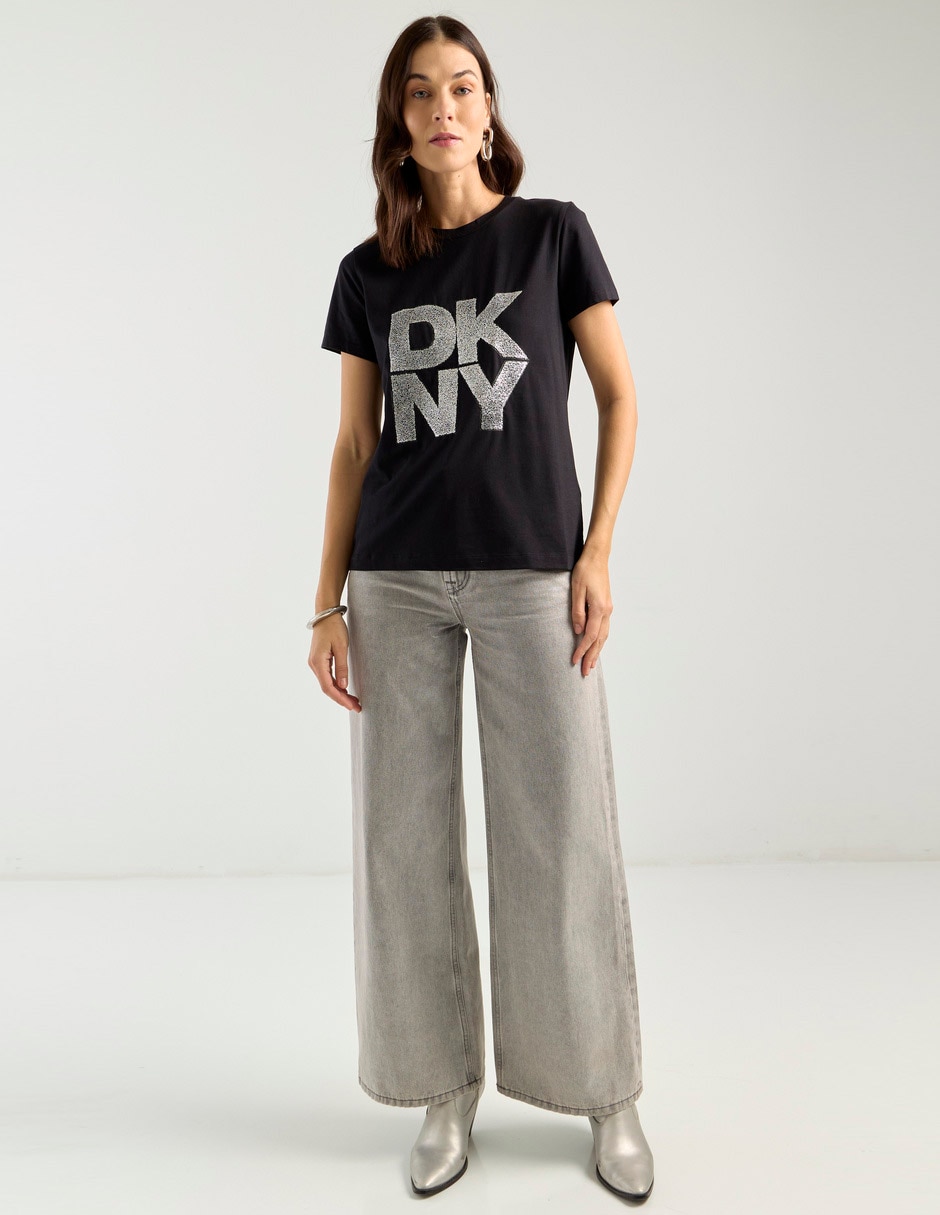 Playera manga corta cuello redondo para mujer 3