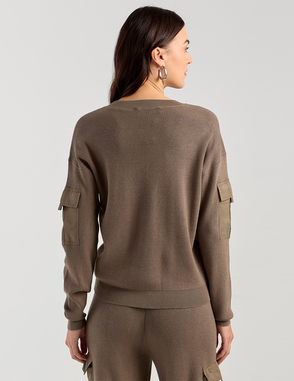 Suéter cuello V para mujer 3