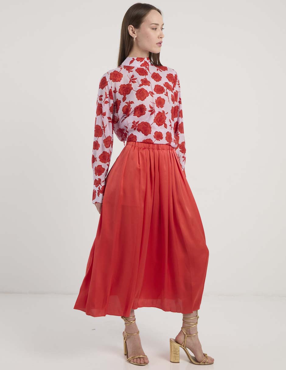 Falda crop a la cintura 3