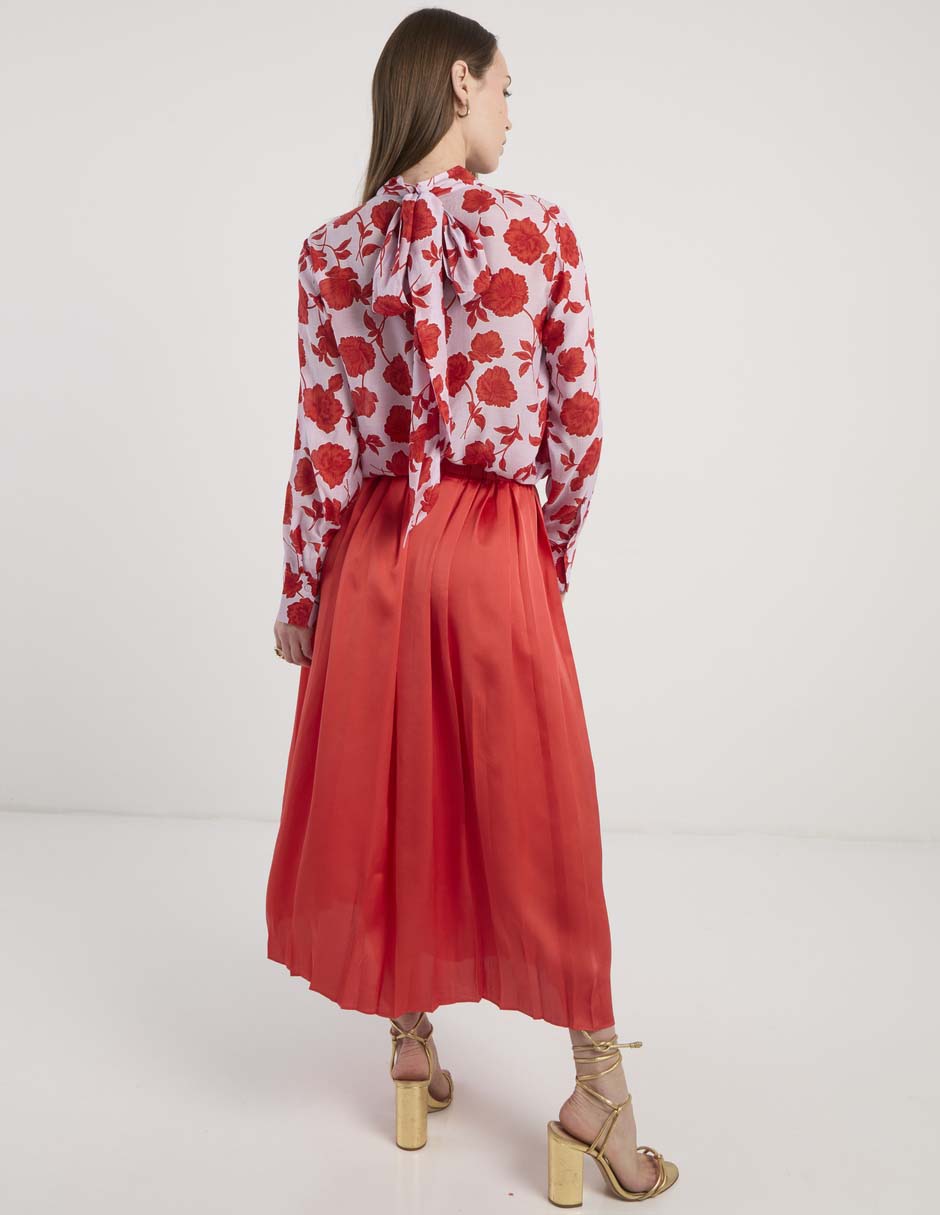 Falda crop a la cintura 6
