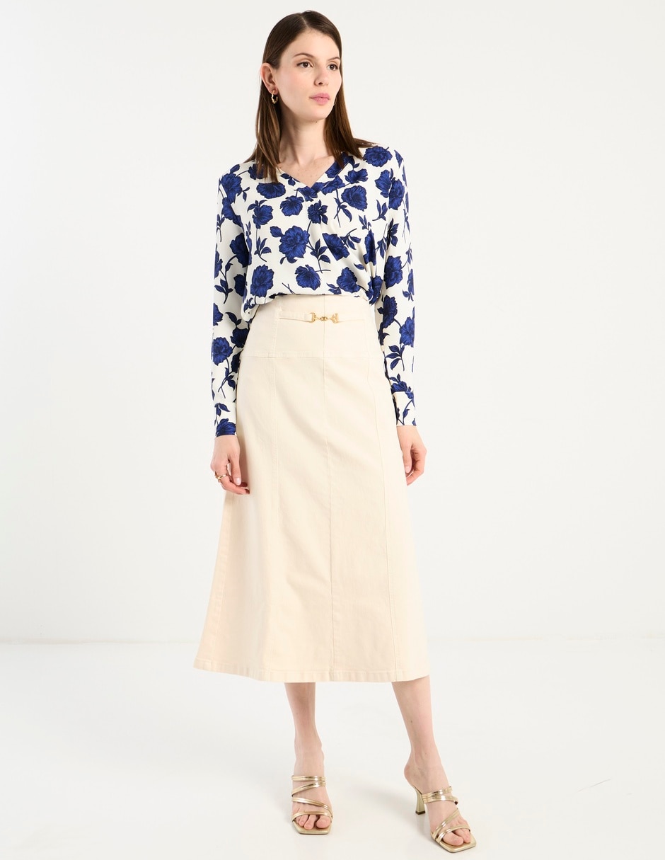 Falda crop a la cintura 3