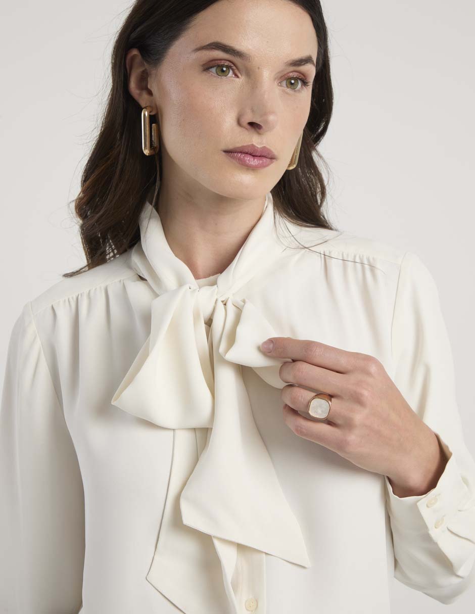 Blusa camisera manga larga para mujer 11