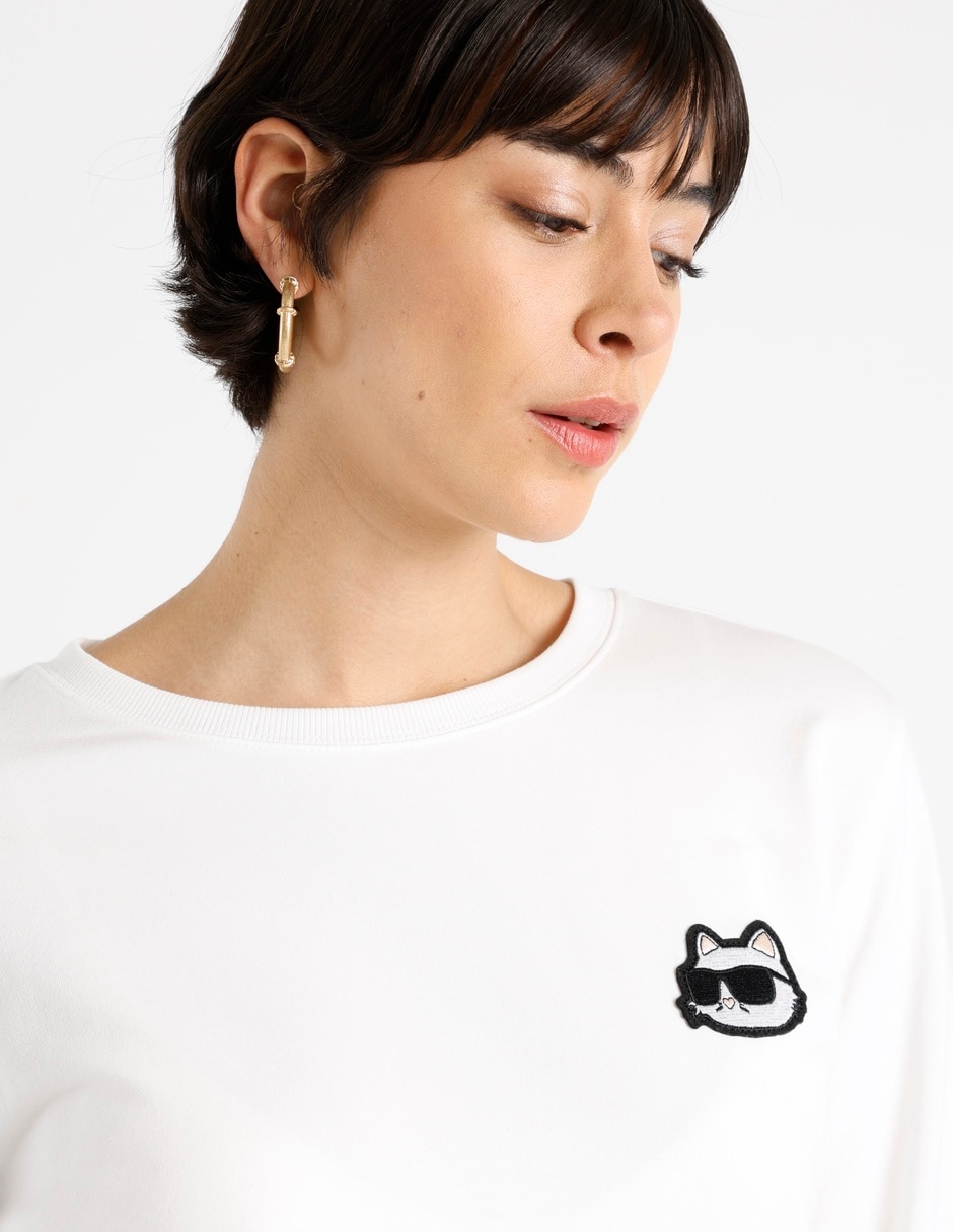 Suéter cuello redondo para mujer 9