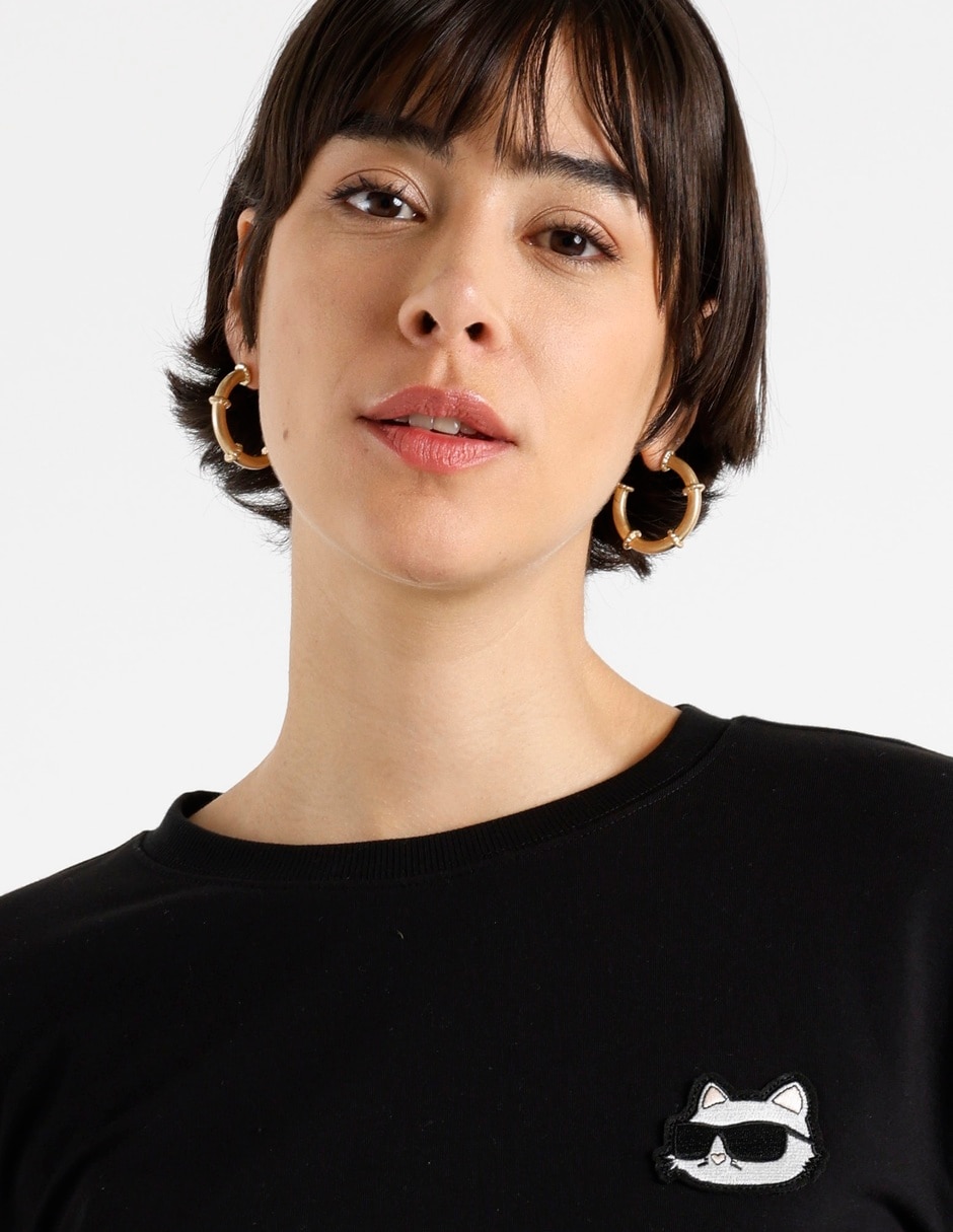 Suéter cuello redondo para mujer 9