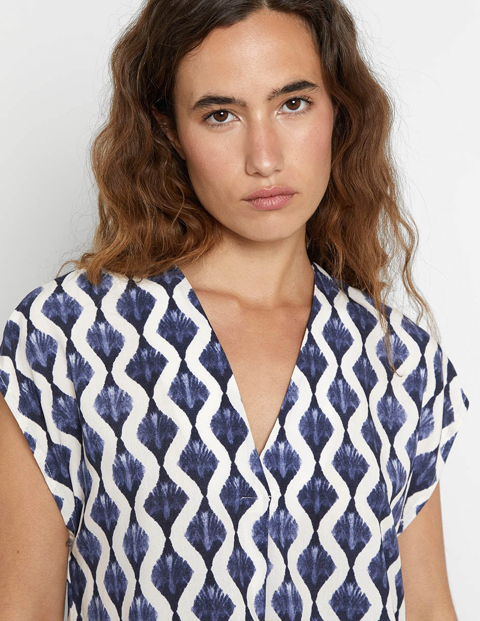 Blusa manga corta para mujer 9