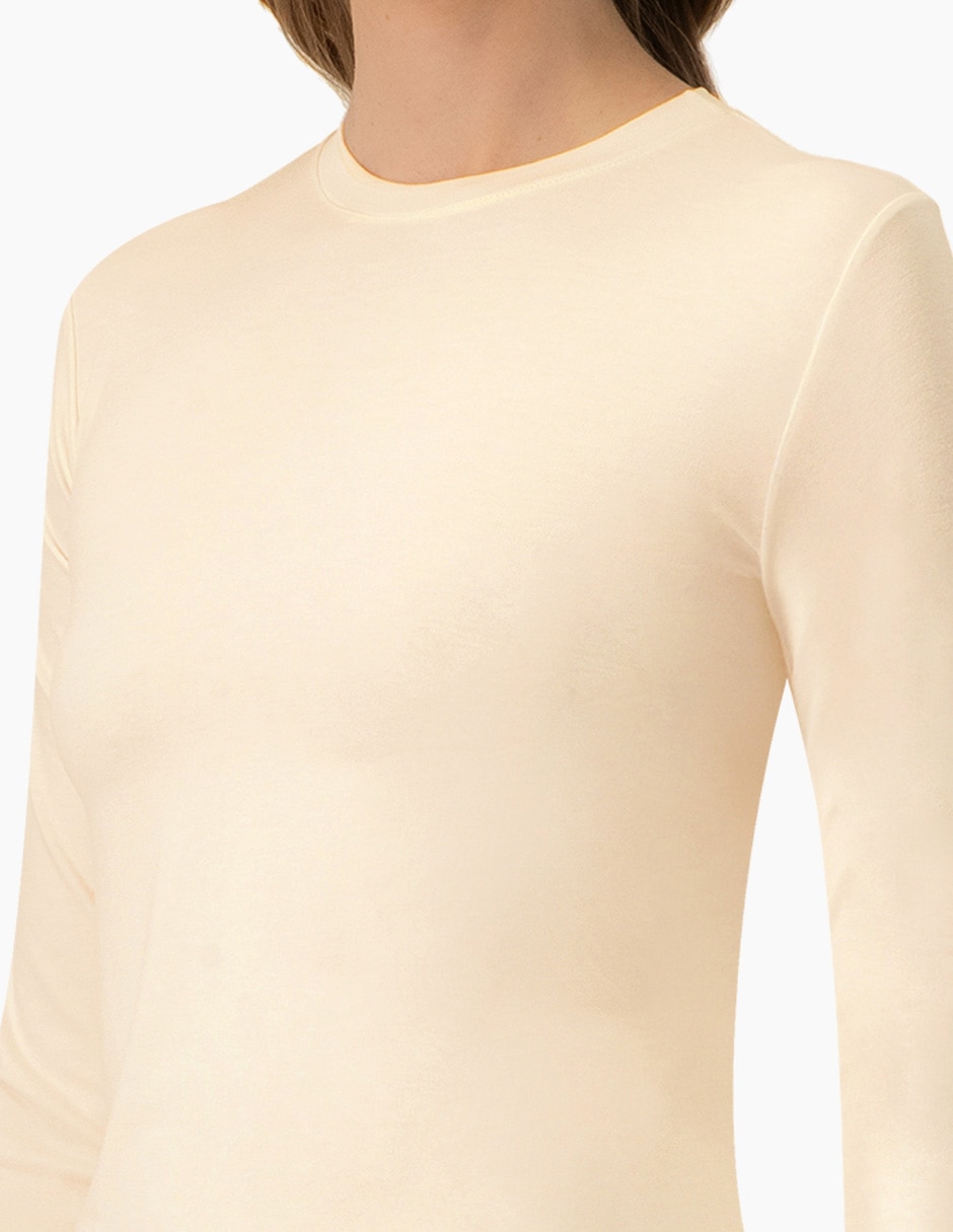 Playera manga larga cuello redondo para mujer 5