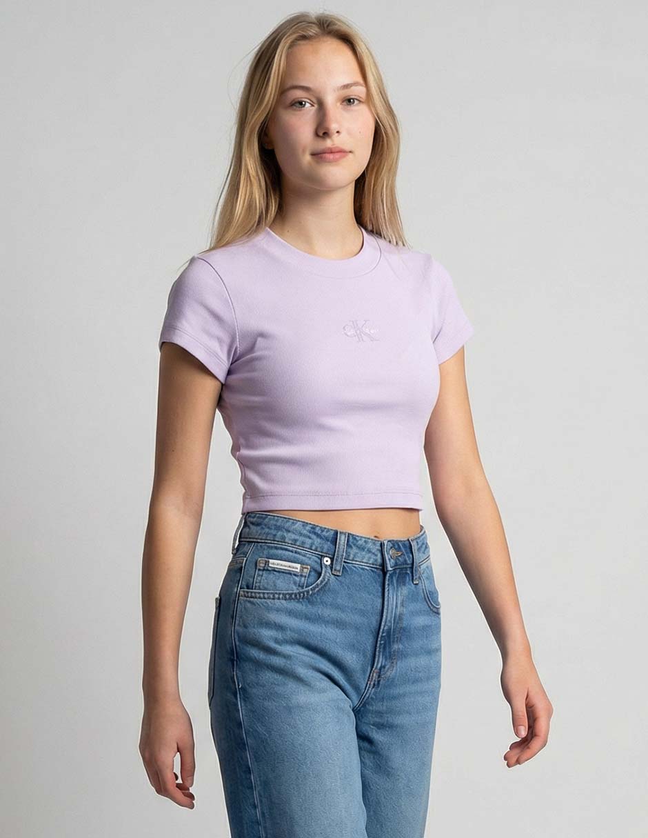 Playera manga corta cuello redondo para mujer