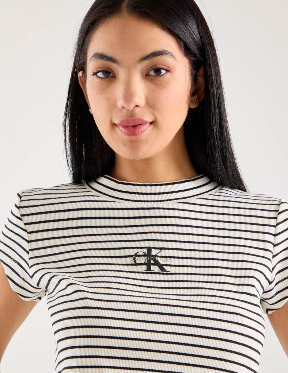 Playera manga corta cuello redondo para mujer 5