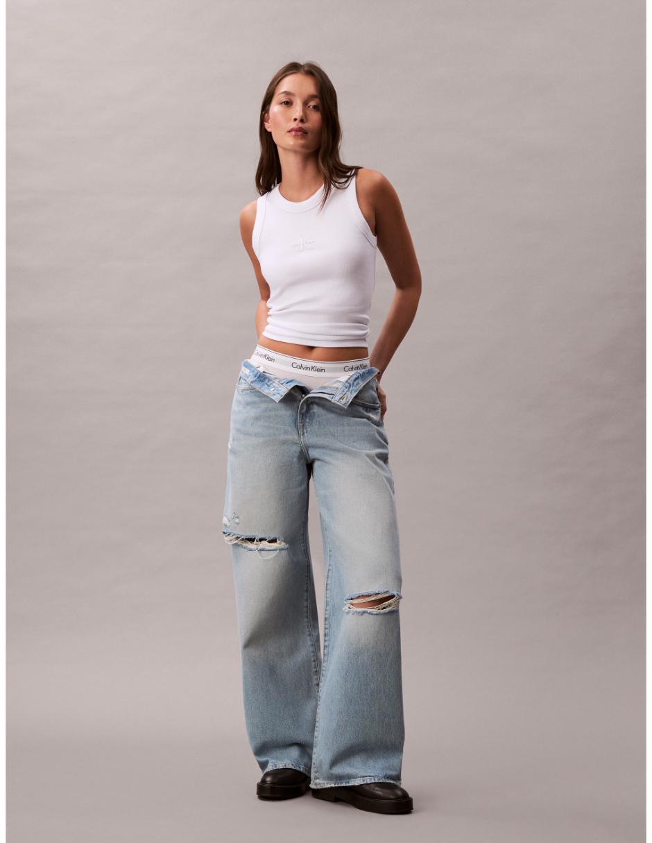 Top Calvin Klein cuello redondo tirante ancho