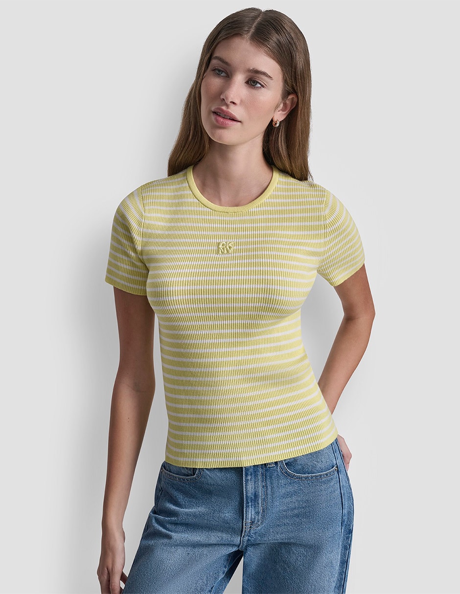 Playera manga corta cuello redondo para mujer