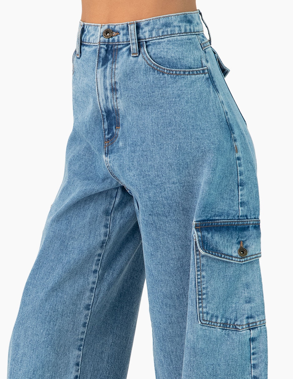 Jeans cargo slim para mujer