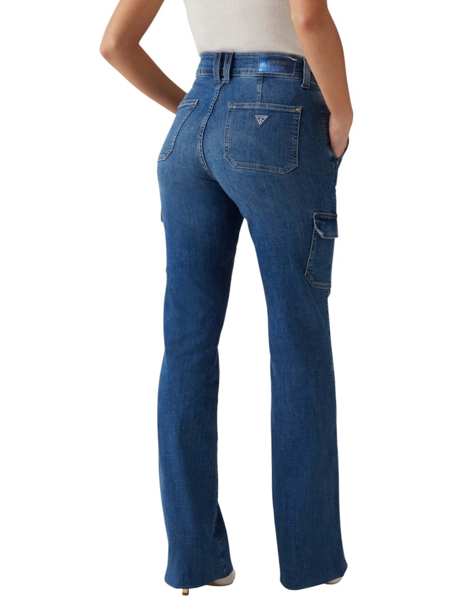 Jeans cargo acampanado para mujer