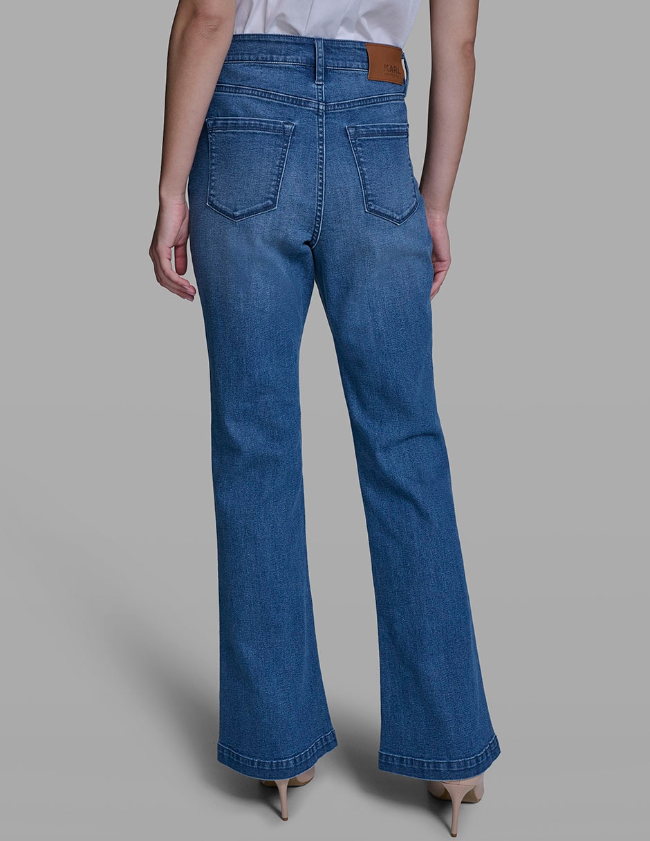 Jeans flare para mujer 6
