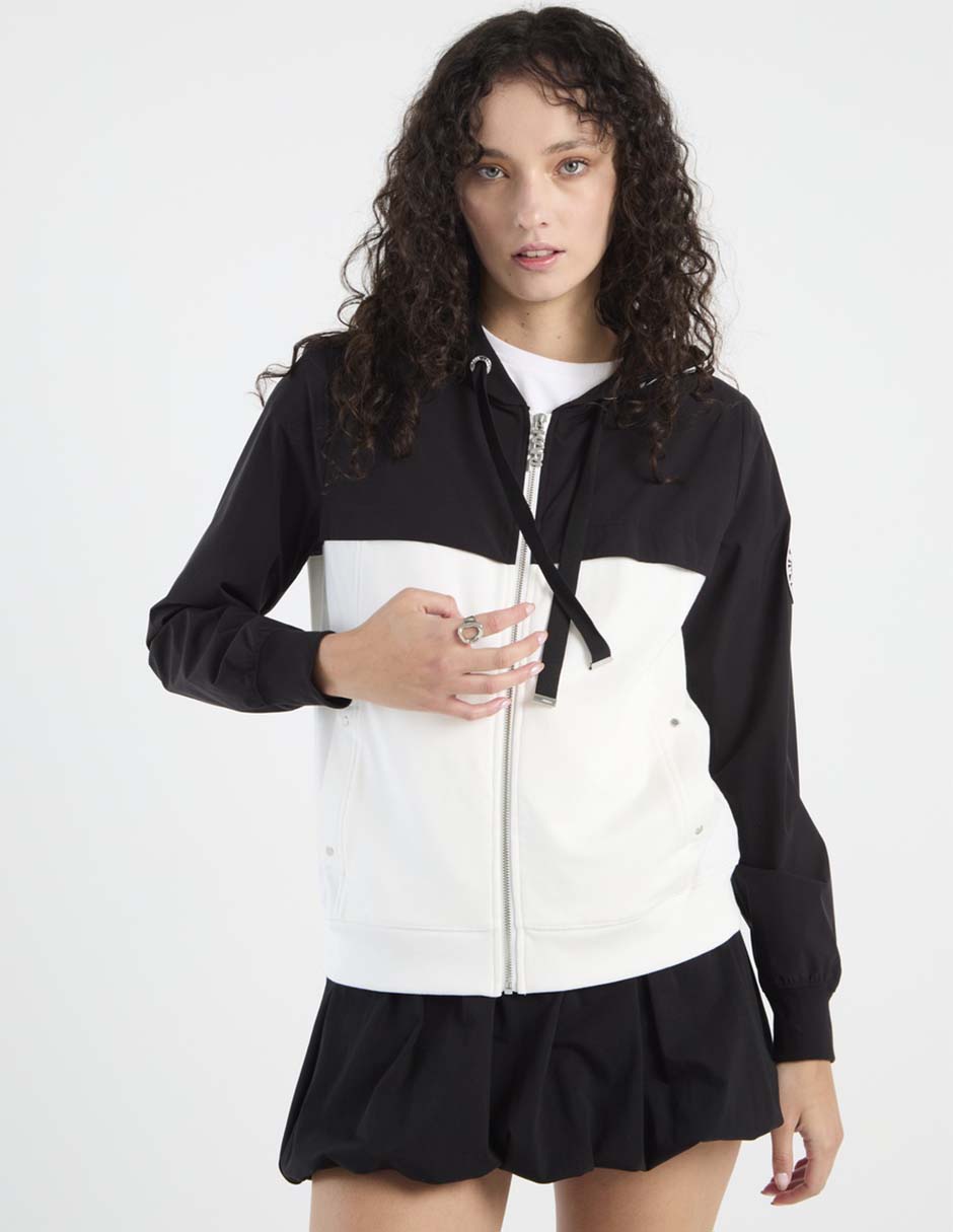 Sudadera con capucha y bolsa para mujer 5