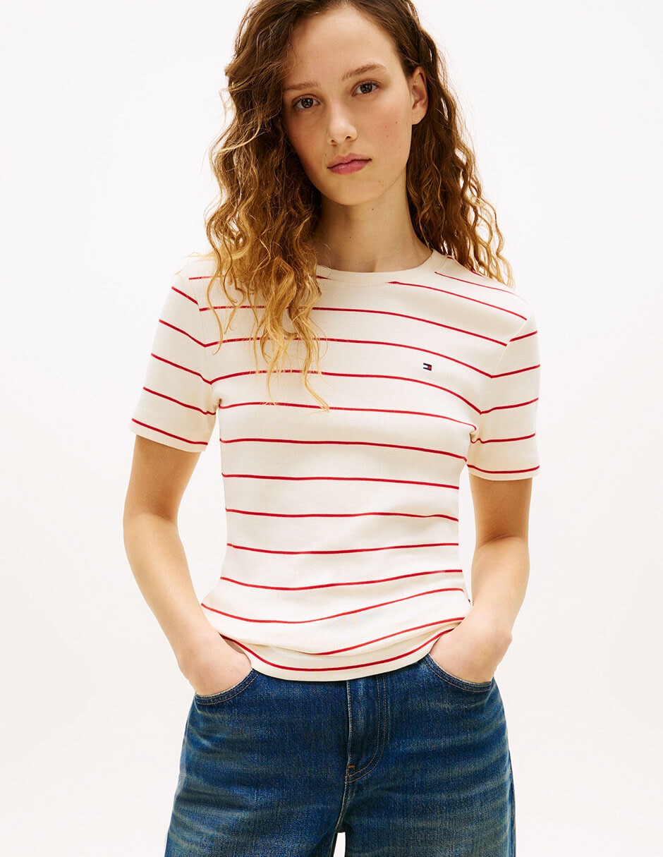 Playera manga corta cuello redondo para mujer