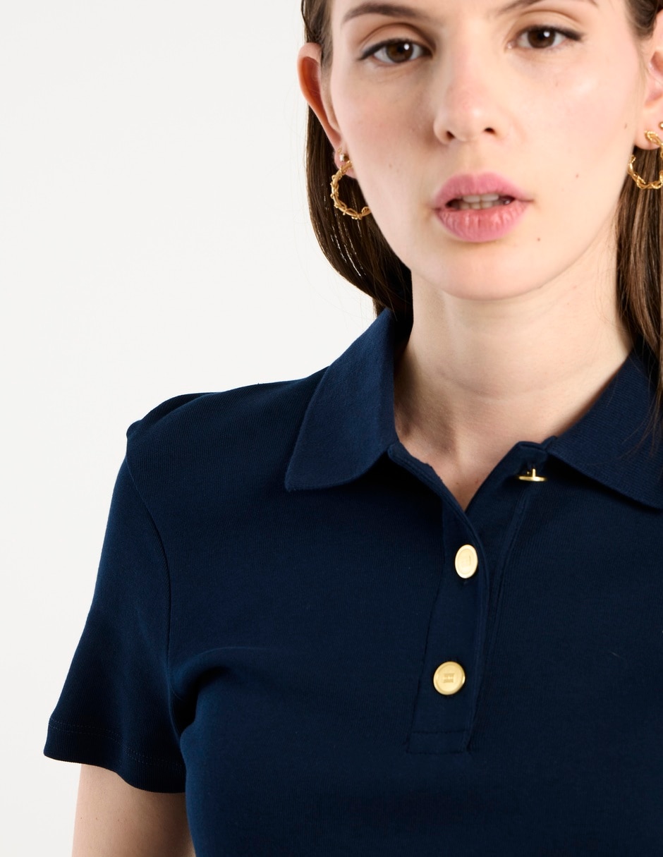 Playera tipo polo para mujer 13