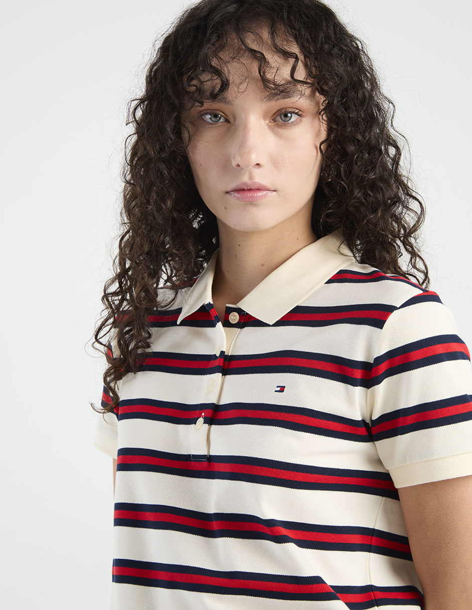 Playera tipo polo para mujer 10