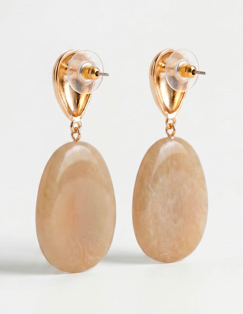 Aretes de ovalo con acabado brillante 3
