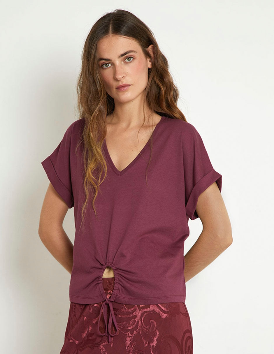 Playera manga corta cuello v para mujer 4