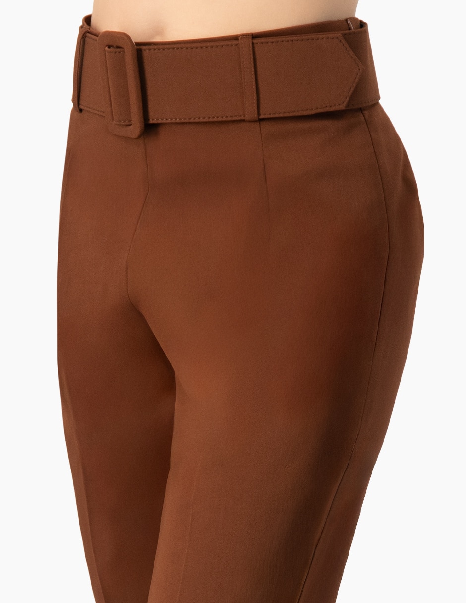 Pantalón recto para mujer 8