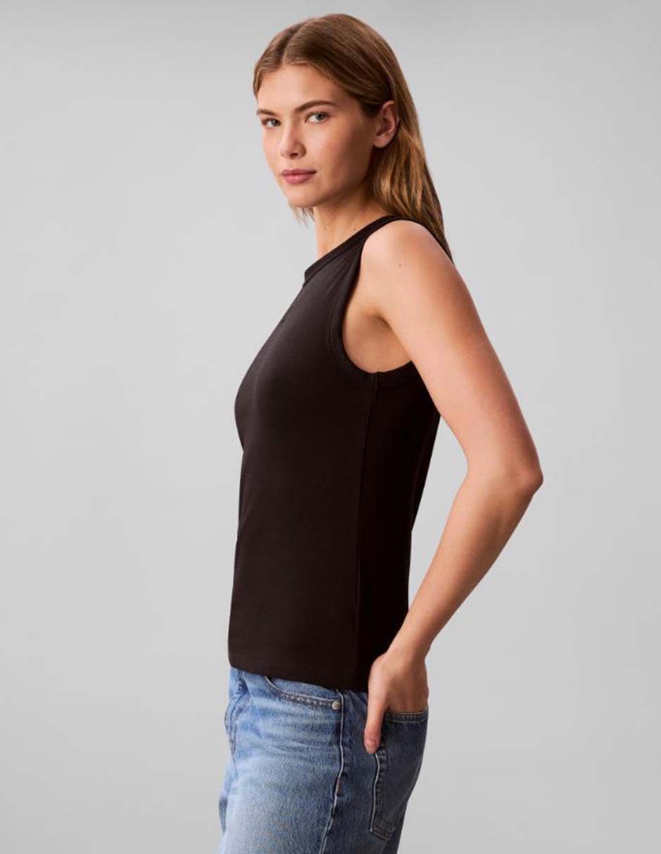 Top Calvin Klein con cuello