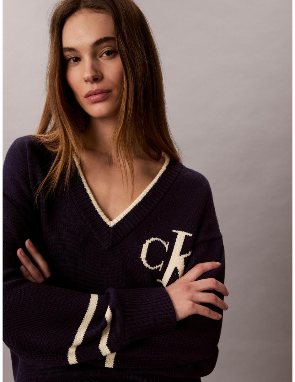 Suéter Calvin Klein cuello V para mujer