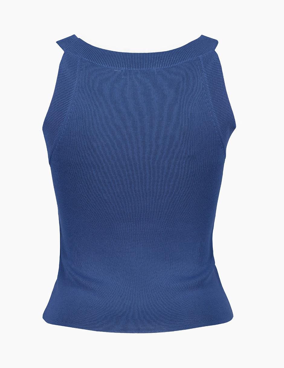 Top cuello redondo escote regular 5