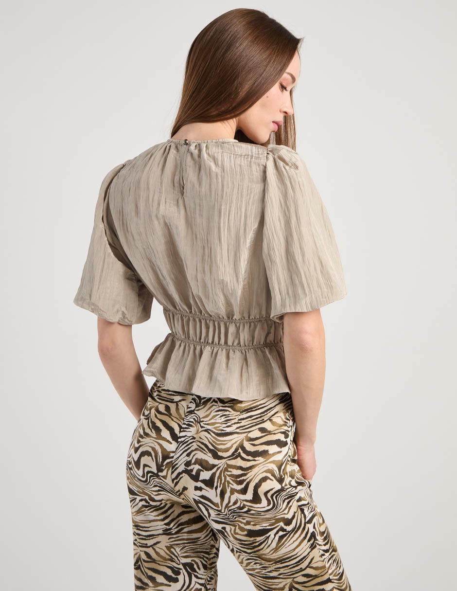 Blusa manga corta para mujer 6